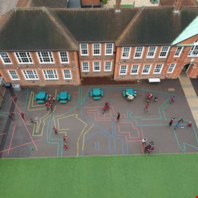 Fern Hill Primary School pupils collaborate with The Kingston Academy to create a navigable maze.